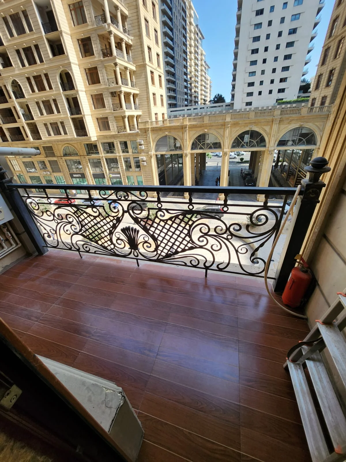 Kirayə 2 otaqlı Mənzil 110 m² Nəsimi r.