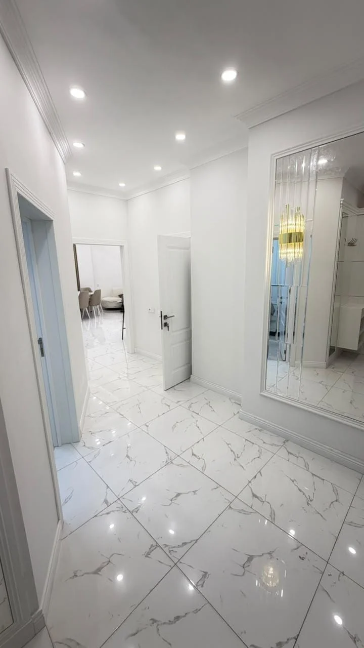 Kirayə 3 otaqlı Mənzil 100 m² Səbail r. – şəkil 11
