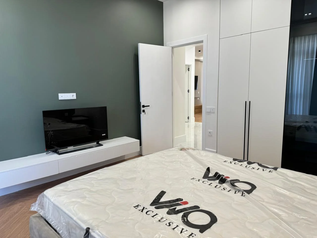 Kirayə 2 otaqlı Mənzil 80 m² Xətai r.