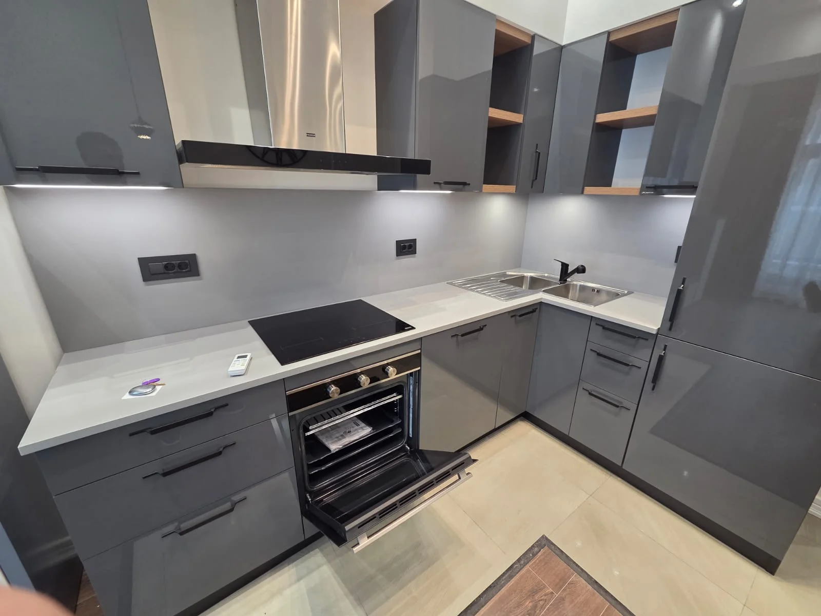 Kirayə 2 otaqlı Mənzil 55 m² Nəsimi r.