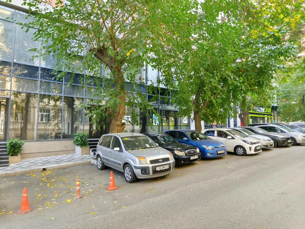 Satılır Obyekt 180 m² Yasamal r. Nizami m. – şəkil 1