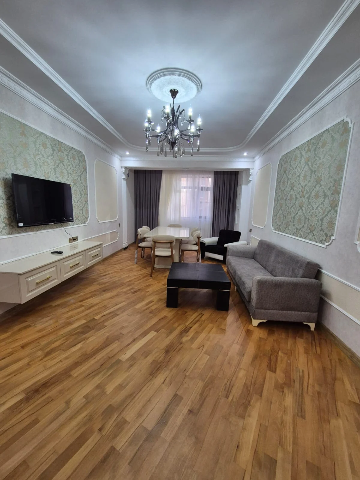 Kirayə 2 otaqlı Mənzil 114 m² Nəsimi r. – şəkil 1