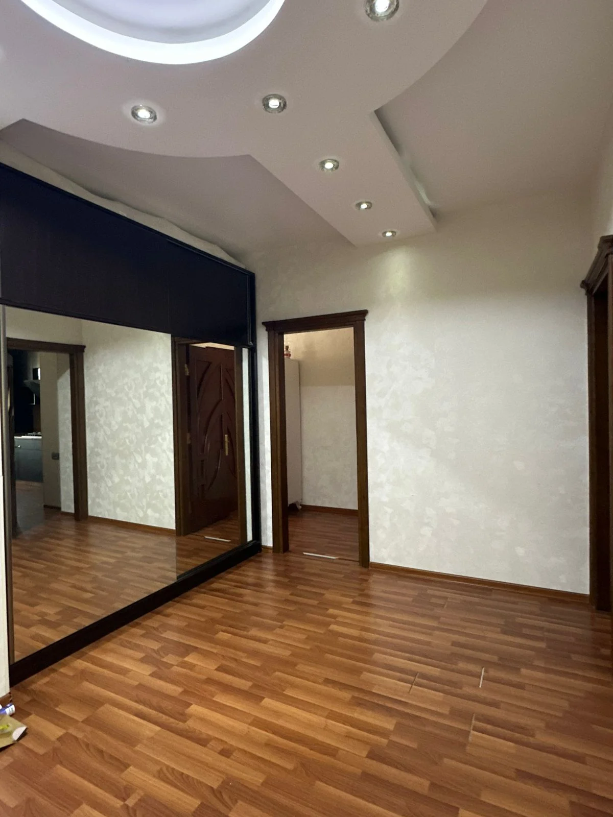 Kirayə 2 otaqlı Mənzil 82 m² Nərimanov r. 8 Noyabr m. – şəkil 9