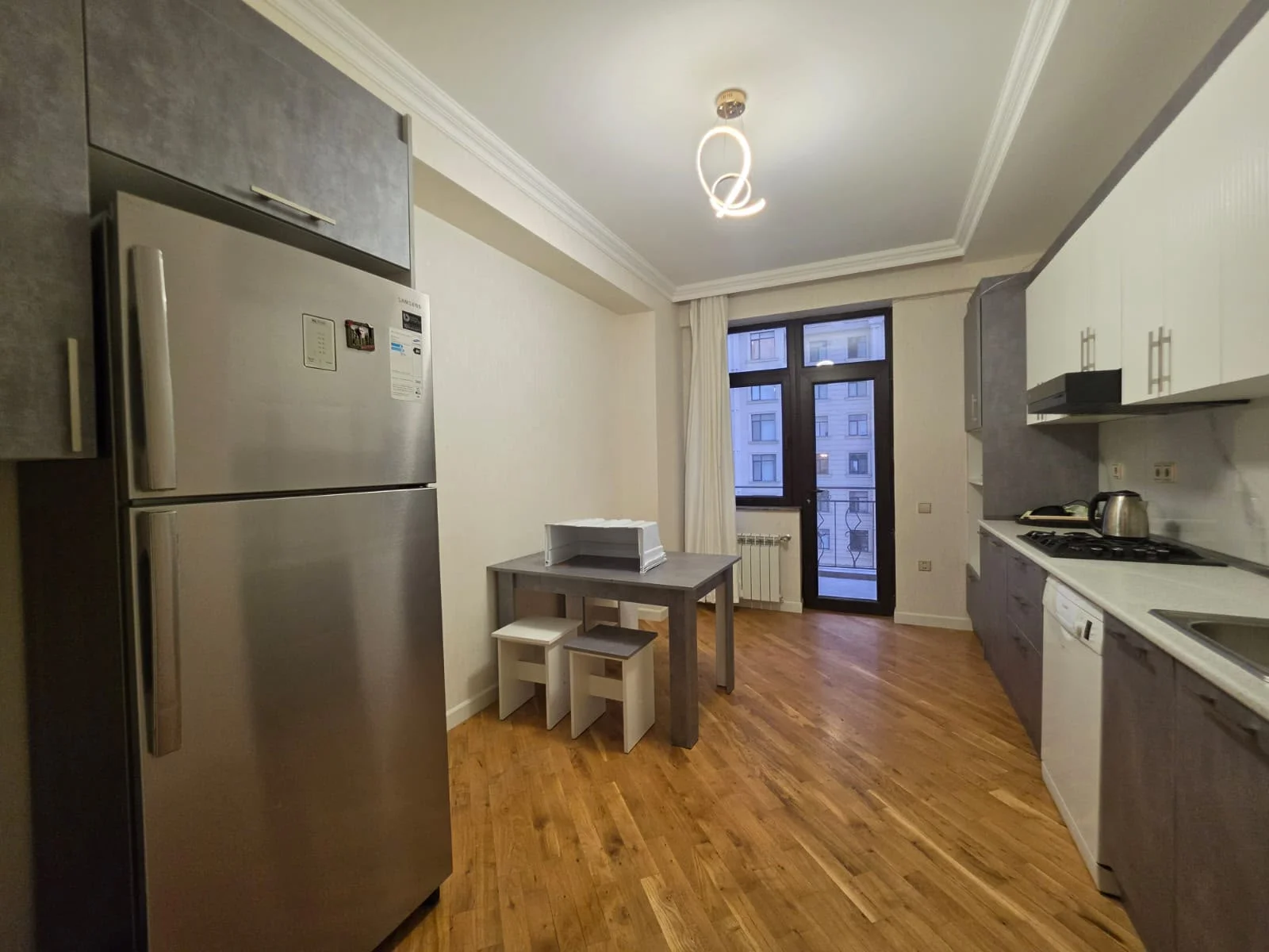Kirayə 3 otaqlı Mənzil 130 m² Nərimanov r. – şəkil 6
