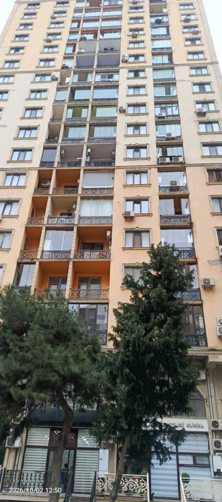Satılır 4 otaqlı Mənzil 158 m² Nəsimi r. – şəkil 9