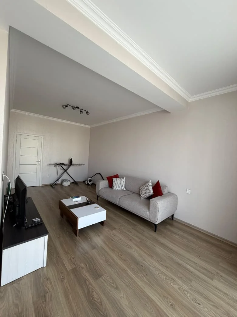 Kirayə 3 otaqlı Mənzil 115 m² Nəsimi r. – şəkil 18