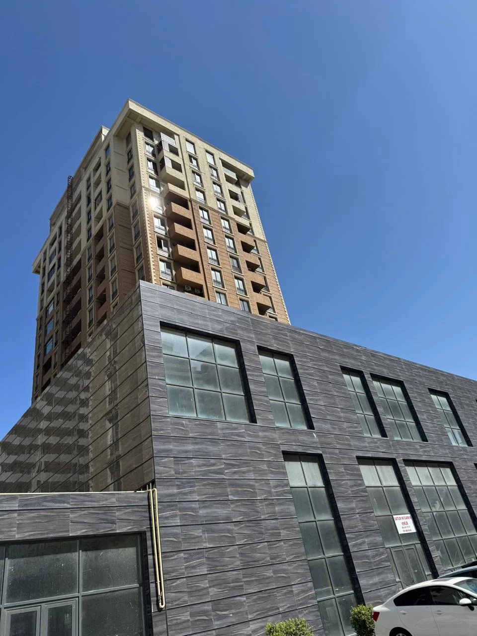 Kirayə 3 otaqlı Mənzil 110 m² Xətai r.