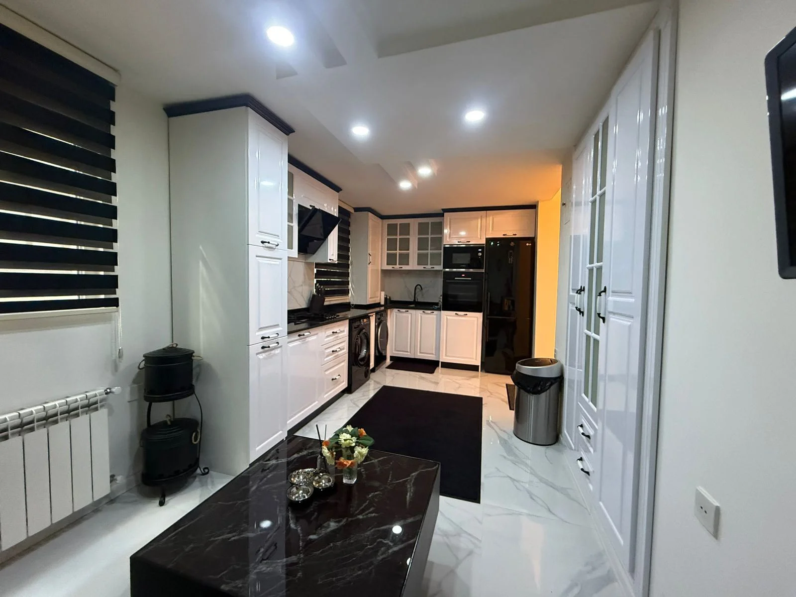 Kirayə 2 otaqlı Mənzil 70 m² Səbail r. Sahil m. – şəkil 15