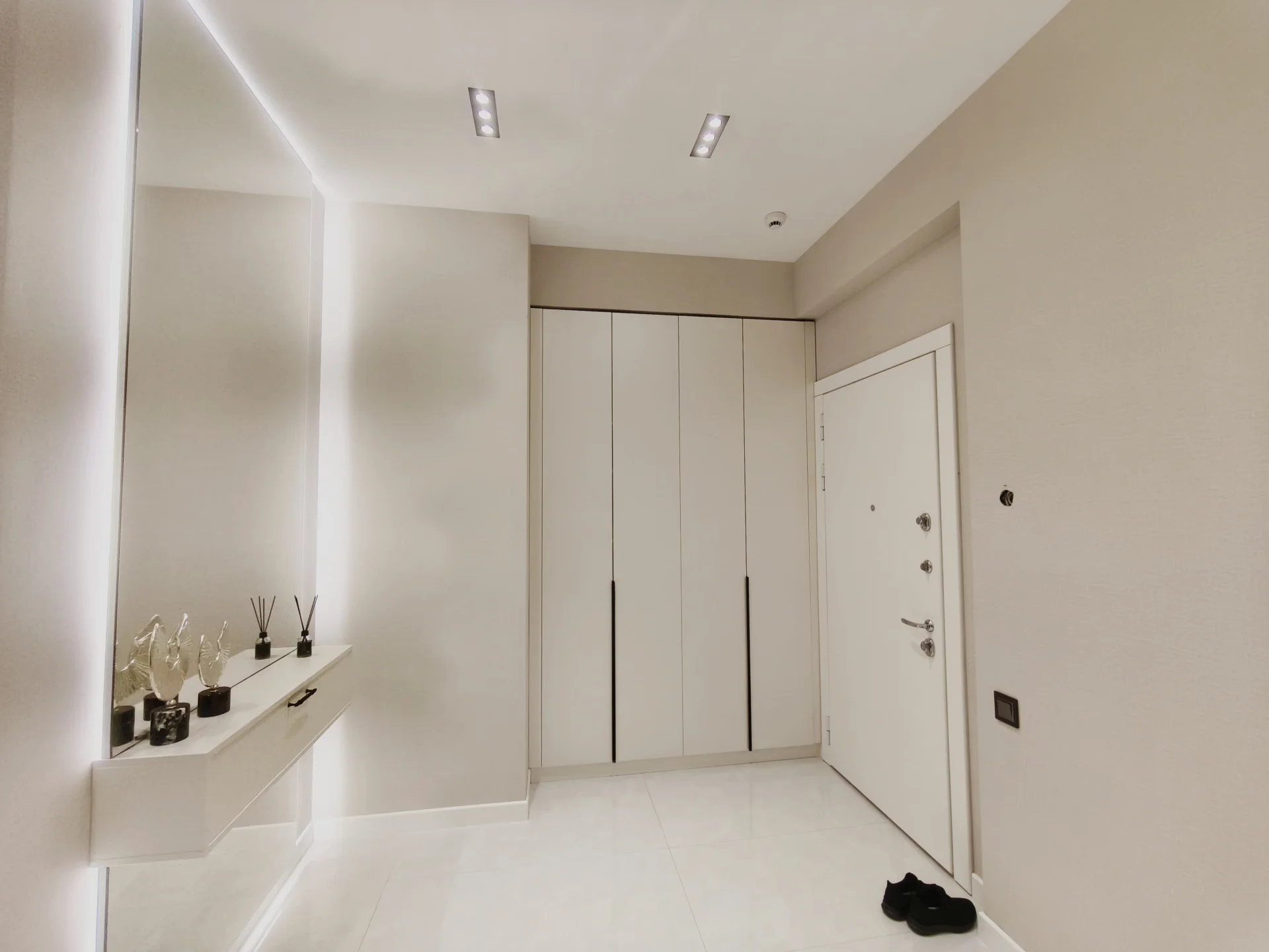 Kirayə 3 otaqlı Mənzil 120 m² Xətai r.