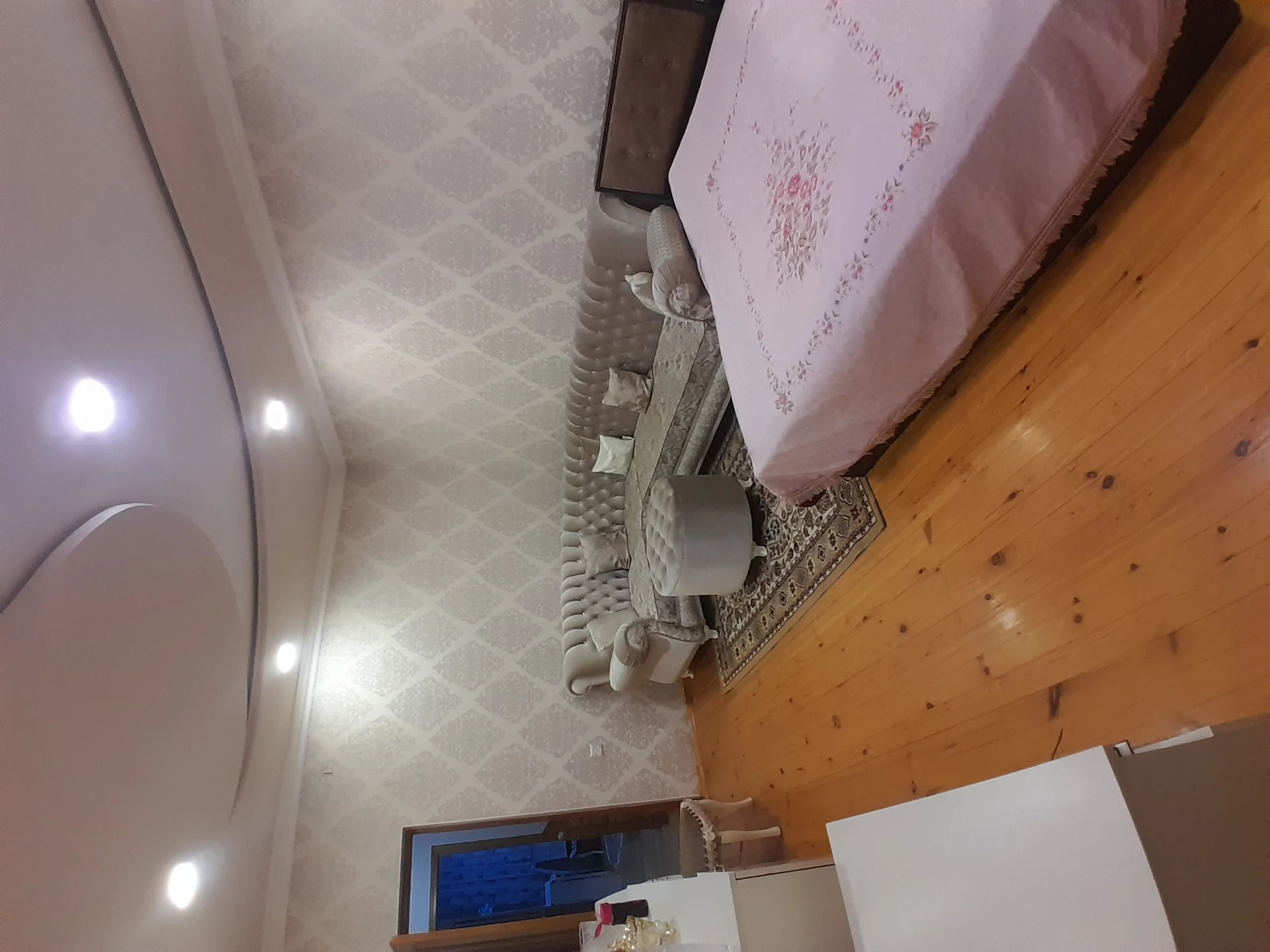 Heyet evi 3.2 sot 220kv 5 otaq