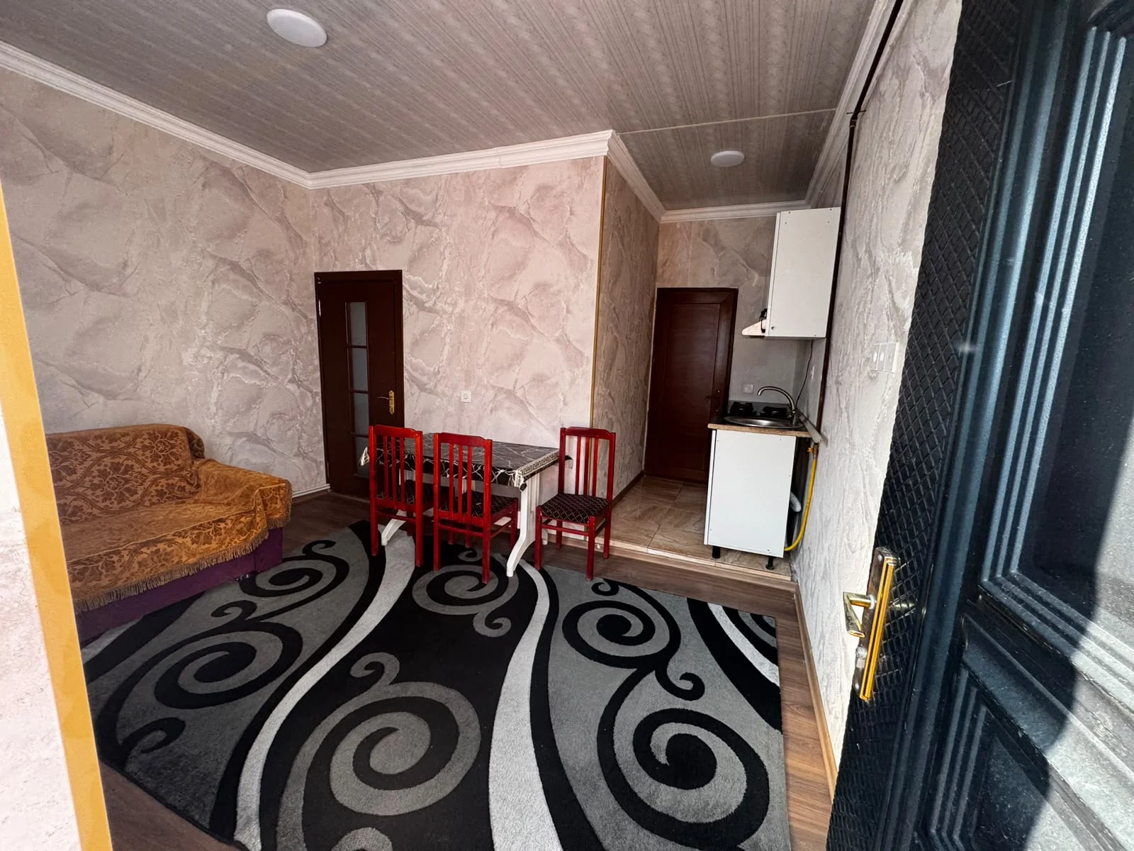 Kiralık 2 odalı Müstakil ev / Yazlık 40 m² Yasamal ilçesi İnşaatçılar metro – şəkil 2