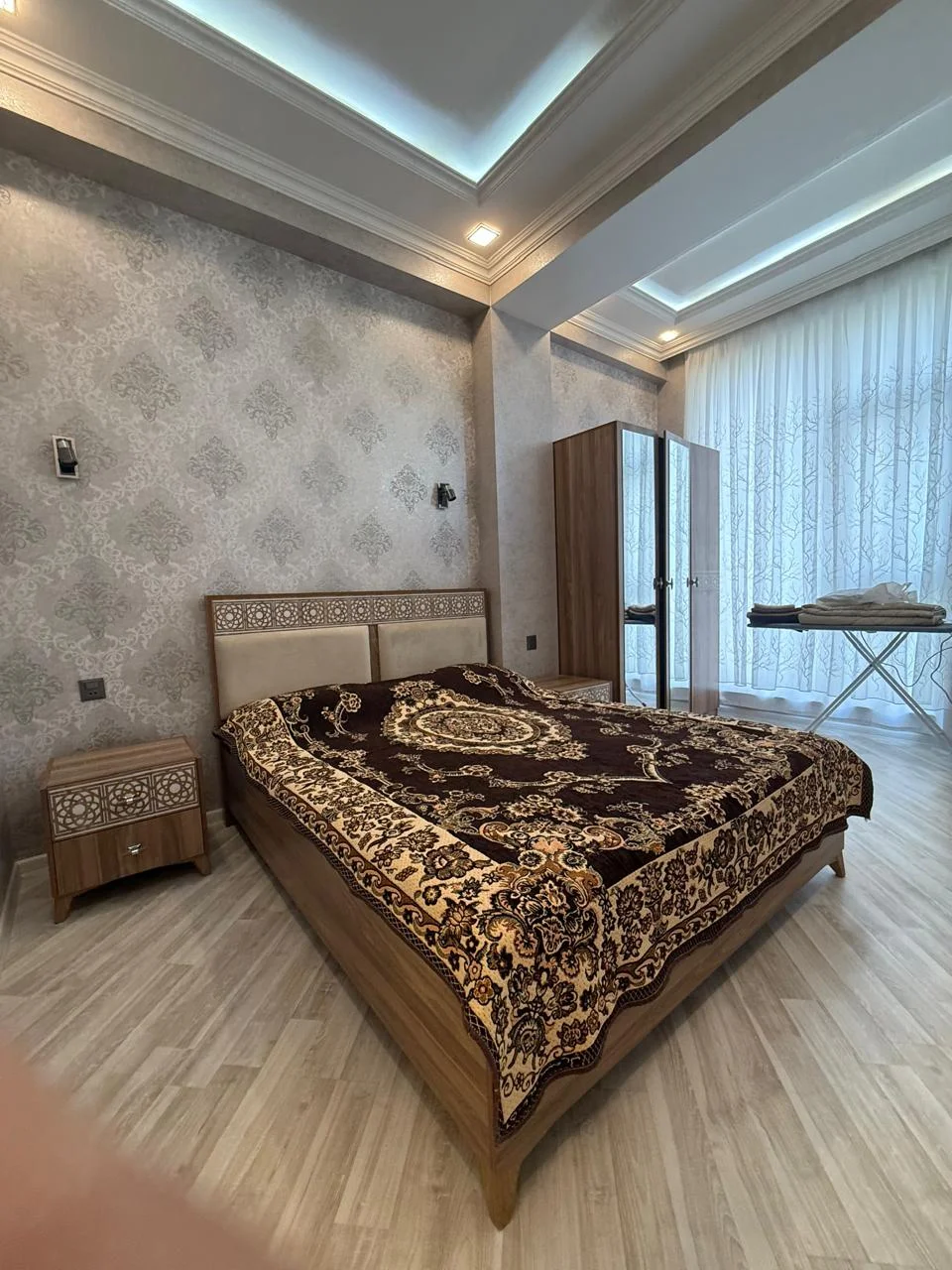 Kirayə 2 otaqlı Mənzil 75 m² Nərimanov r.