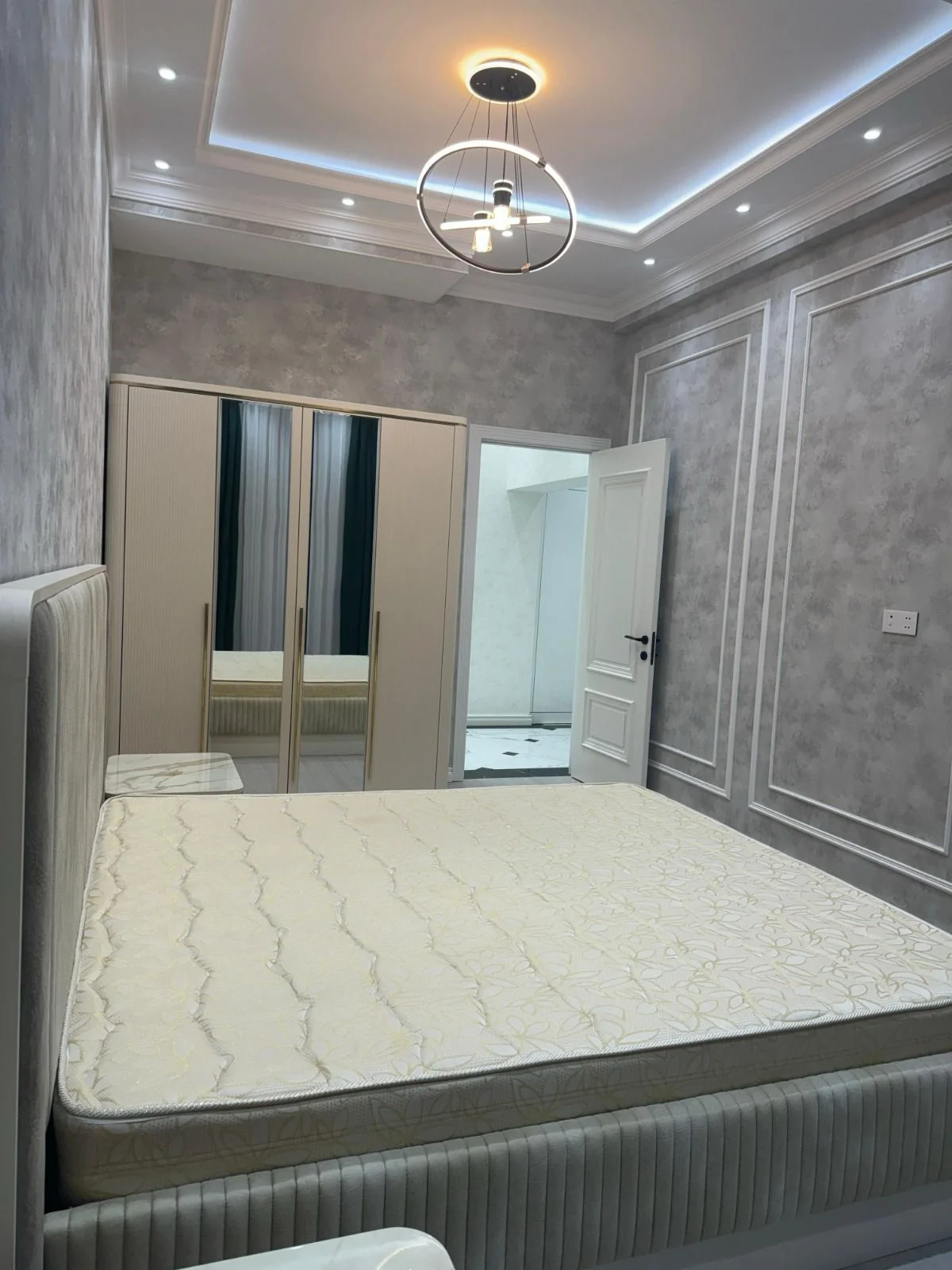 Kirayə 3 otaqlı Mənzil 125 m² Nəsimi r.