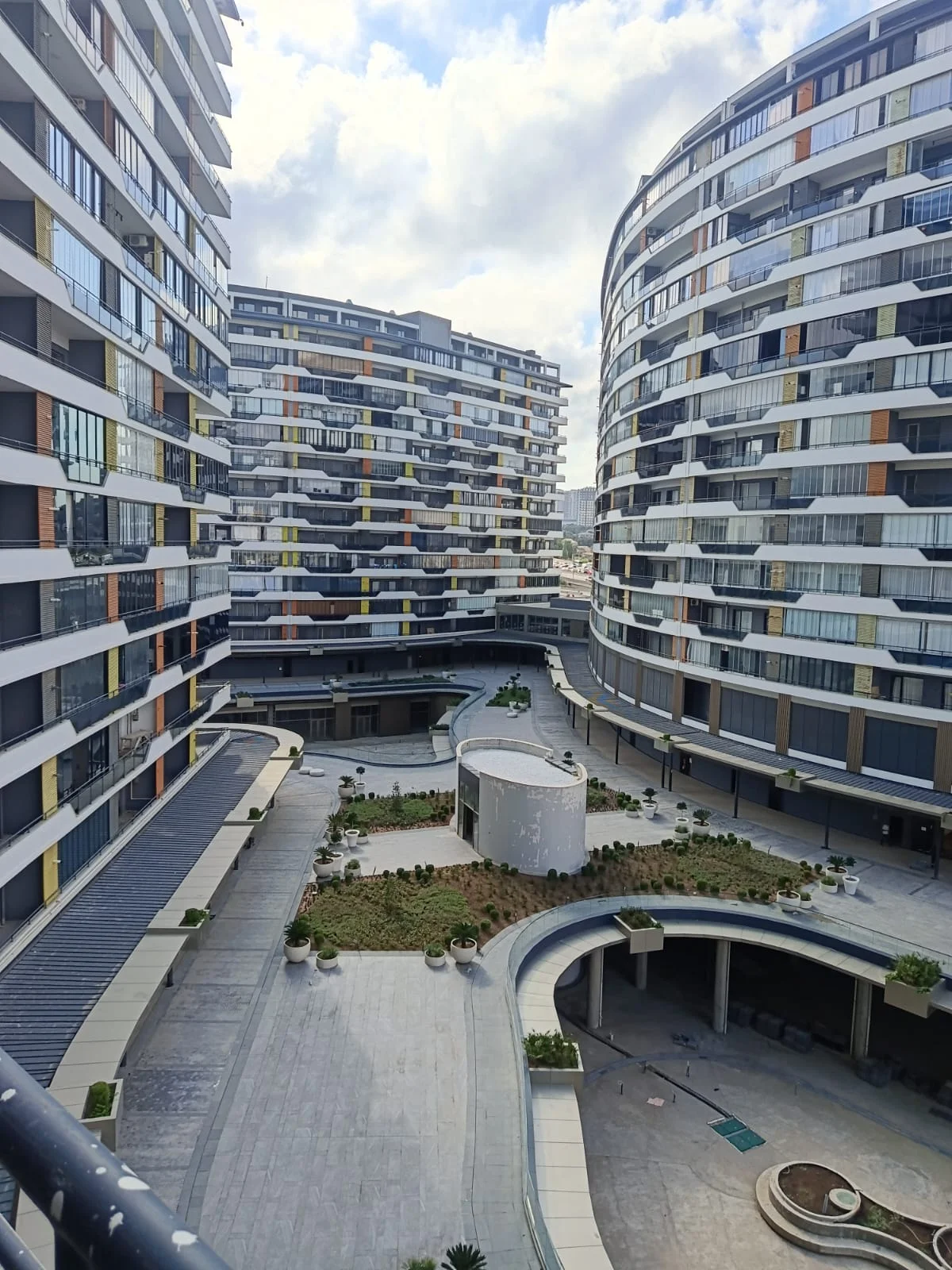 Kirayə 2 otaqlı Mənzil 112 m² Binəqədi r.
