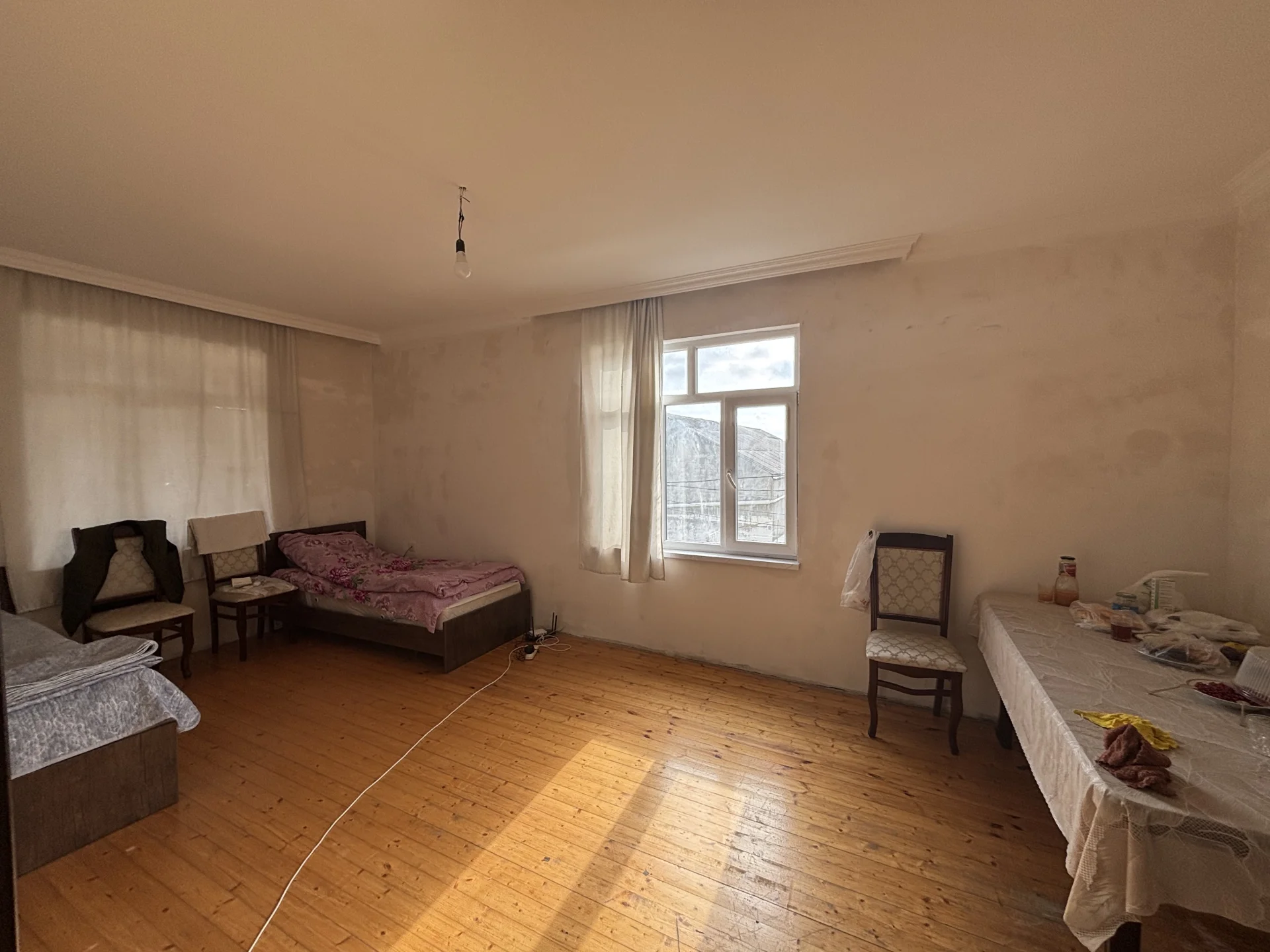 Satılır 6 otaqlı Həyət evi / Bağ evi 200 m² Abşeron r.