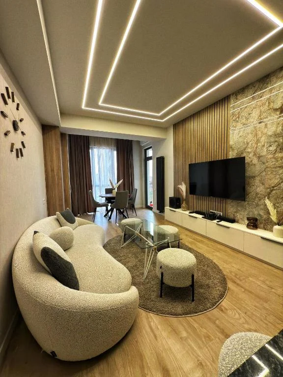 Kirayə 2 otaqlı Mənzil 70 m² Yasamal r. – şəkil 1