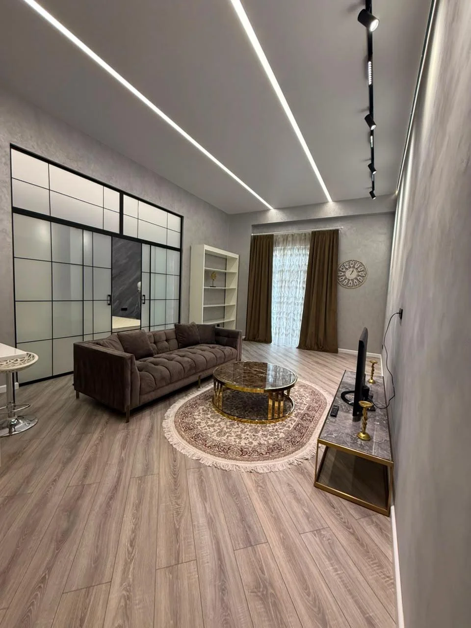 Kirayə 2 otaqlı Mənzil 75 m² Xətai r.