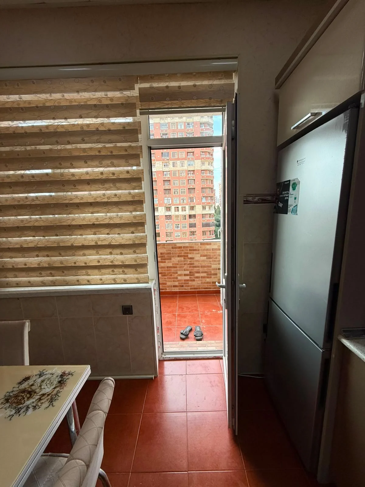 Kirayə 3 otaqlı Mənzil 125 m² Nəsimi r.