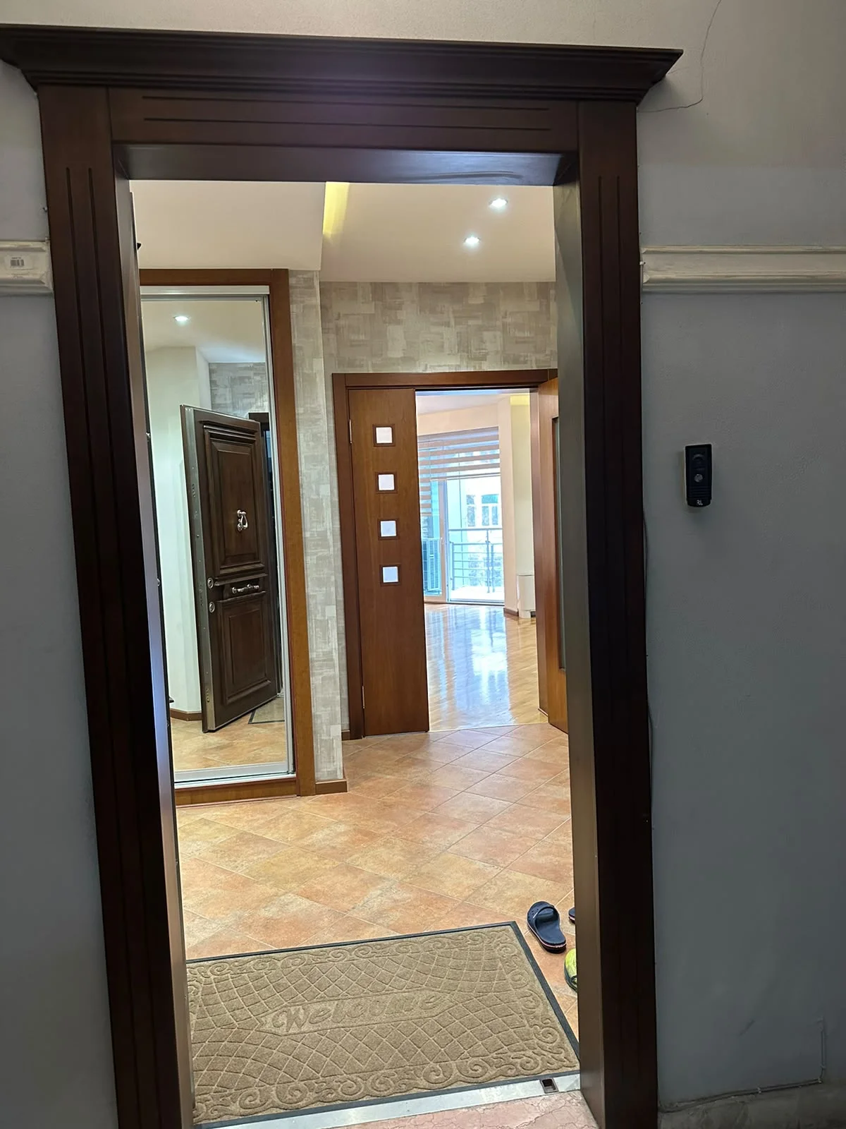 Kirayə 4 otaqlı Mənzil 235 m² Səbail r. İçərişəhər m. – şəkil 9