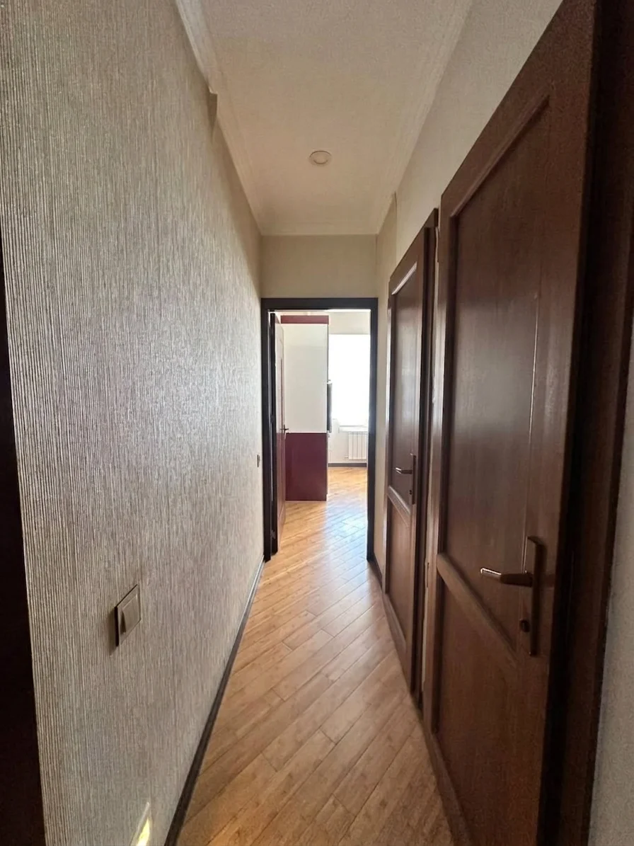 Satılır 5 otaqlı Mənzil 120 m² Xətai r.