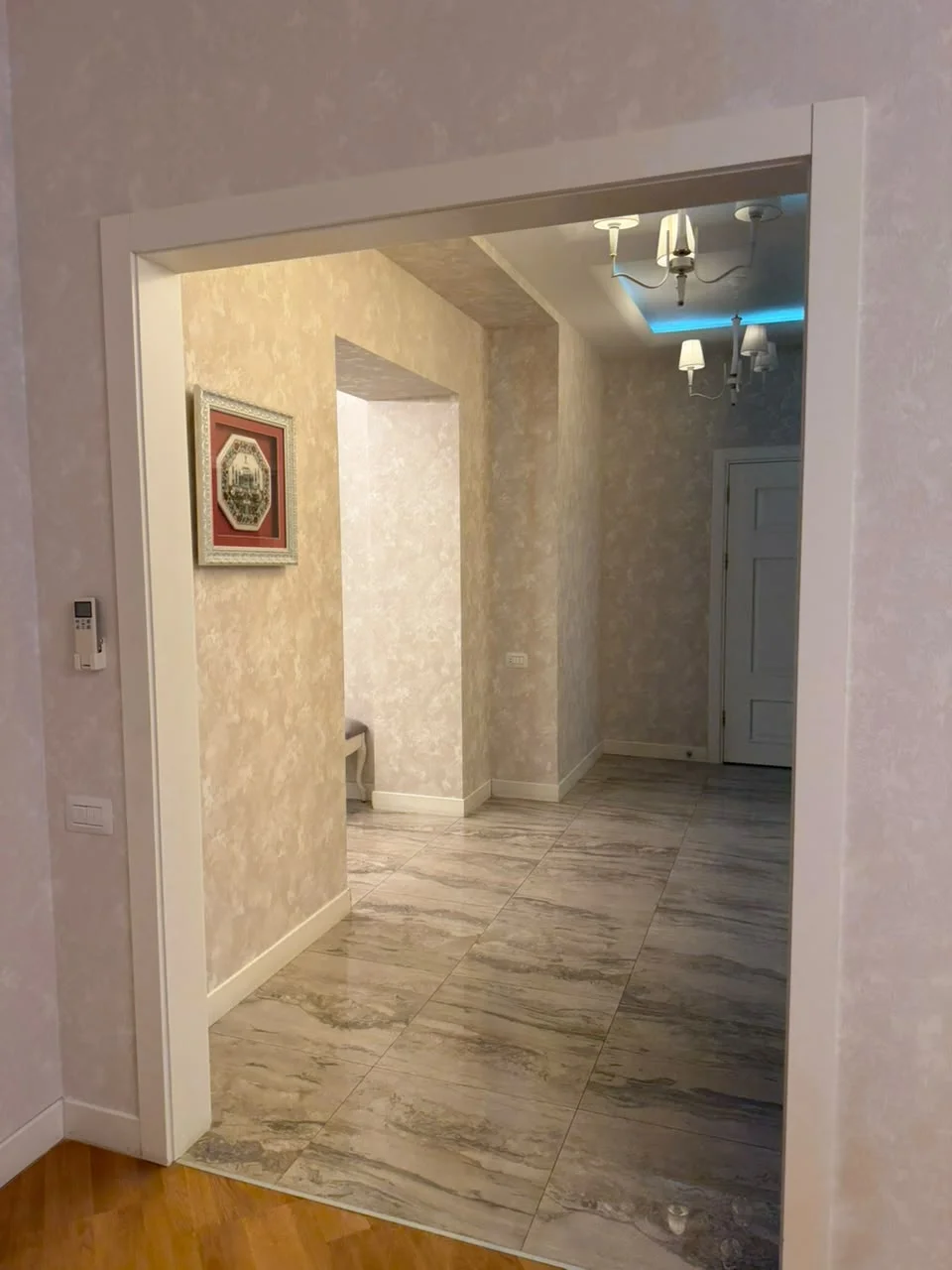 Kirayə 2 otaqlı Mənzil 103 m² Nəsimi r.