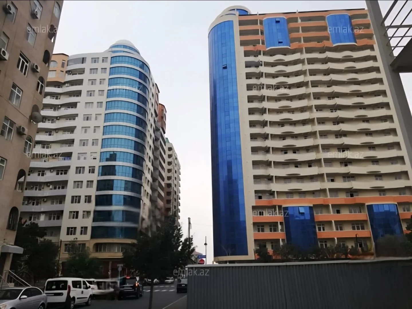 Satılır 3 otaqlı Mənzil 120 m² Xətai r.