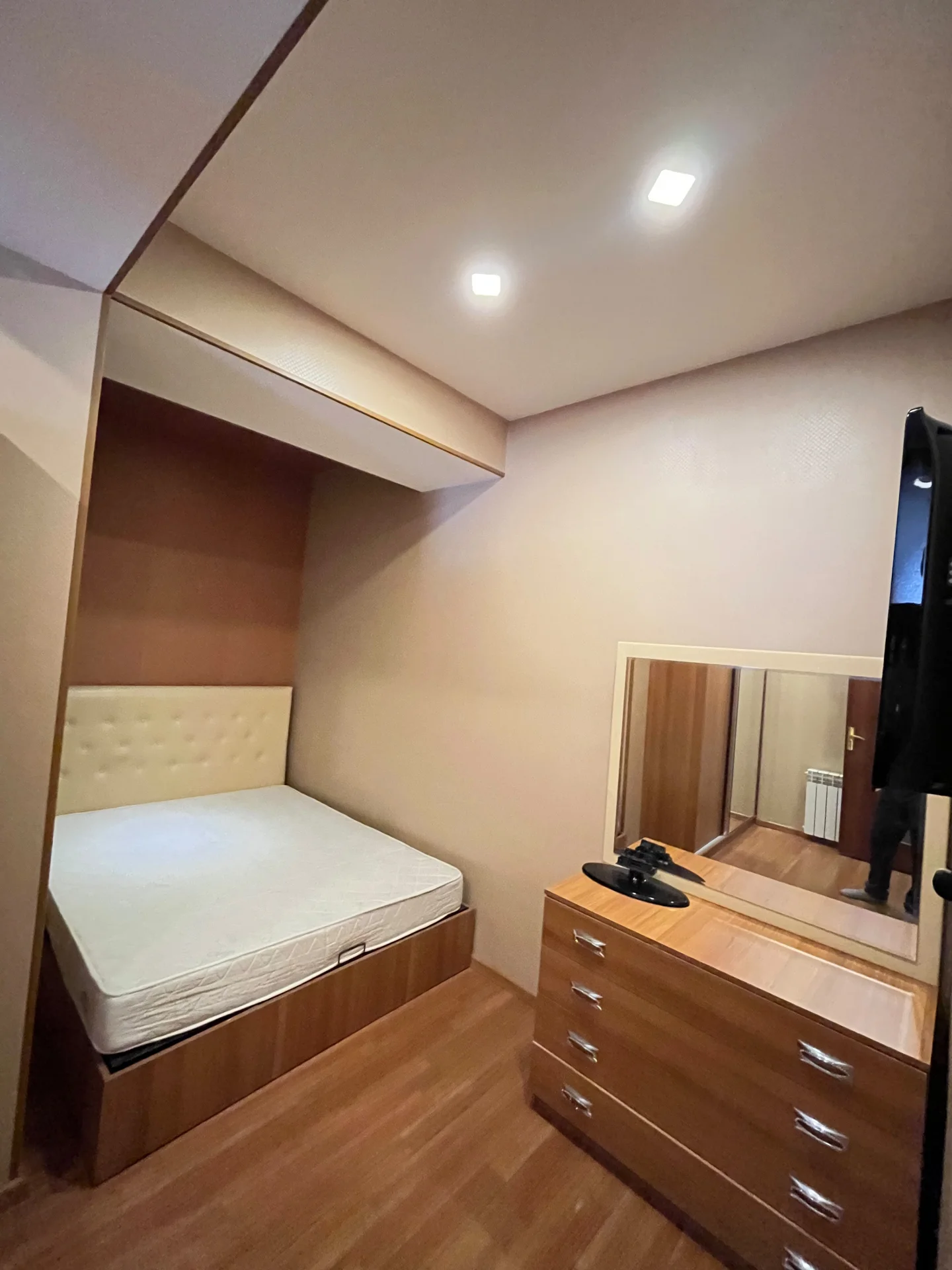 Kirayə 3 otaqlı Mənzil 80 m² Yasamal r. 20 Yanvar m. – şəkil 16