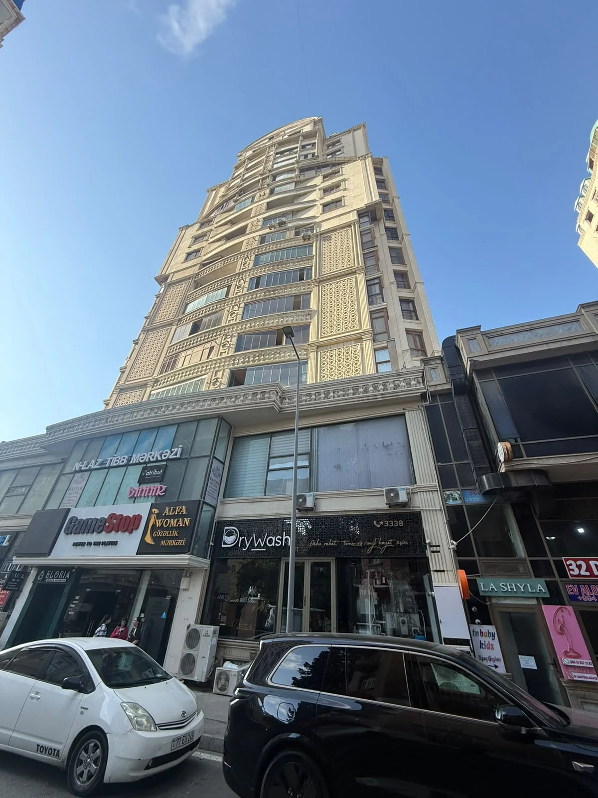 Kirayə 3 otaqlı Mənzil 130 m² Nərimanov r. Nərimanov m. – şəkil 17