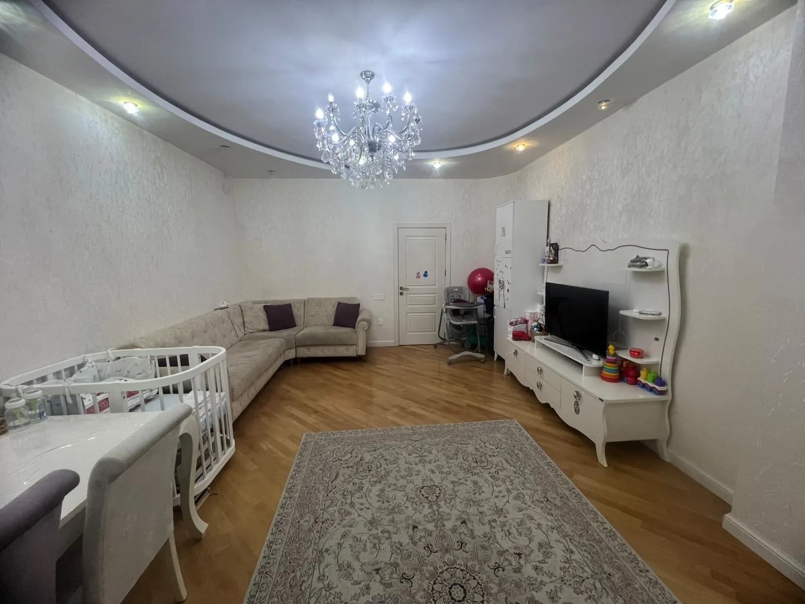 Kirayə 3 otaqlı Mənzil 86 m² Nərimanov r.