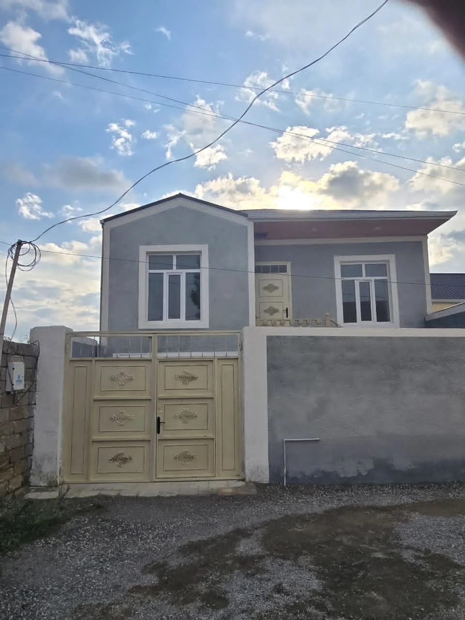 Satılır 3 otaqlı Həyət evi / Bağ evi 65 m² Xəzər r. Binə q. – şəkil 1