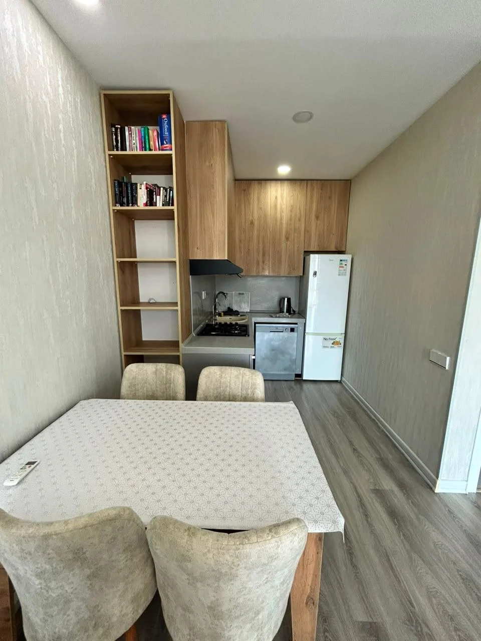 Kirayə 2 otaqlı Mənzil 67 m² Nəsimi r. – şəkil 14