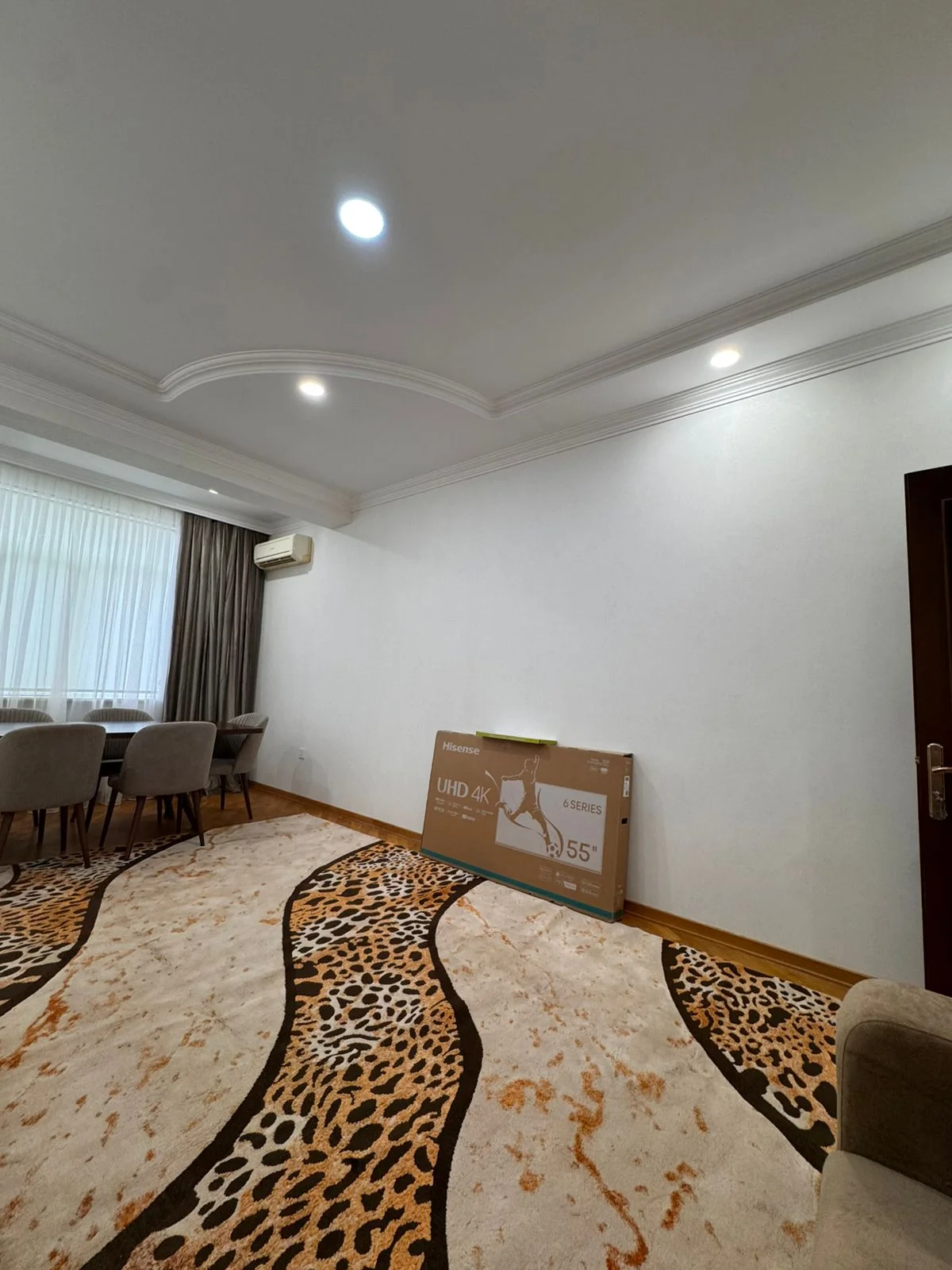 Kirayə 2 otaqlı Mənzil 85 m² Xətai r.