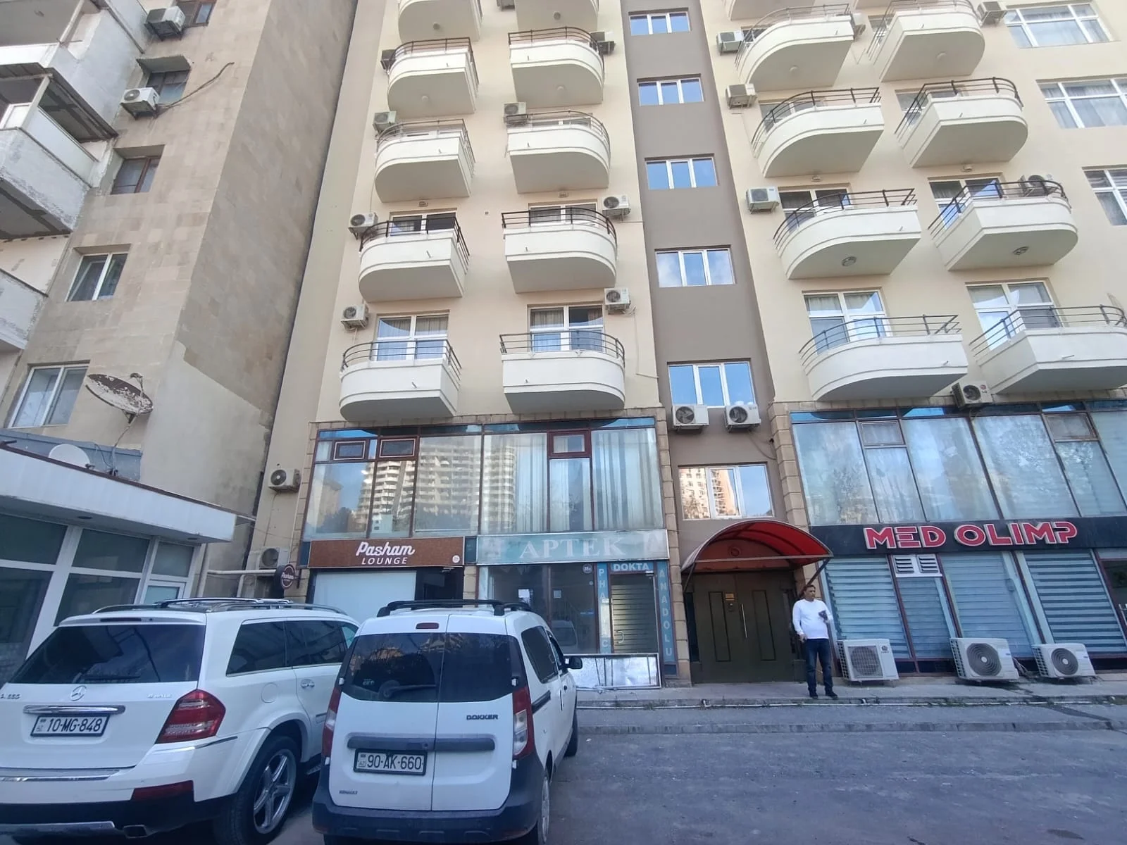 Kirayə 4 otaqlı Ofis 101 m² Yasamal r.