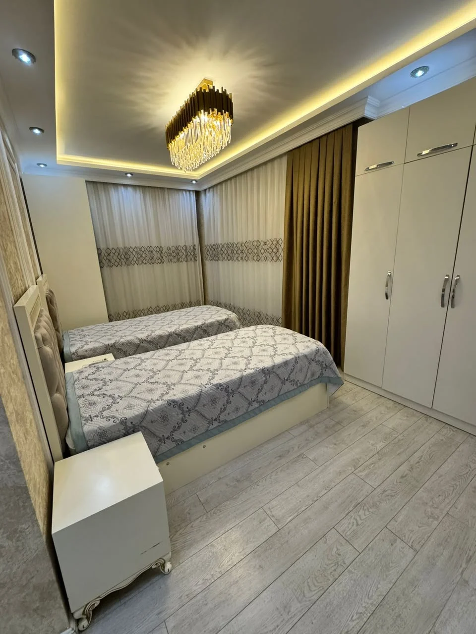Kirayə 3 otaqlı Mənzil 148 m² Nəsimi r. 8 Noyabr m. – şəkil 9