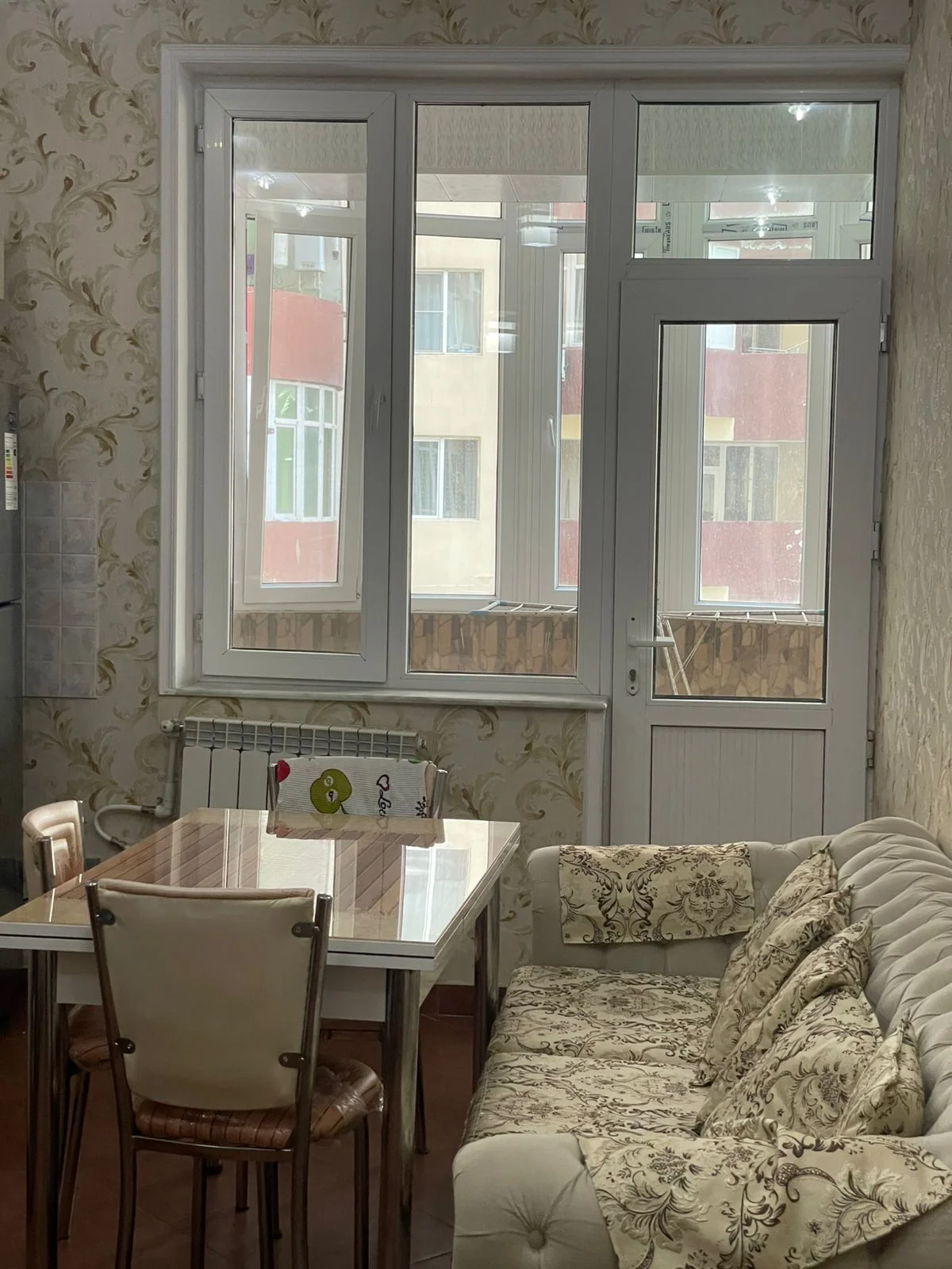 For rent 3-room Apartment 114 m² Nizami dist. 8-ci kilometr settl. Neftçilər metro – şəkil 2
