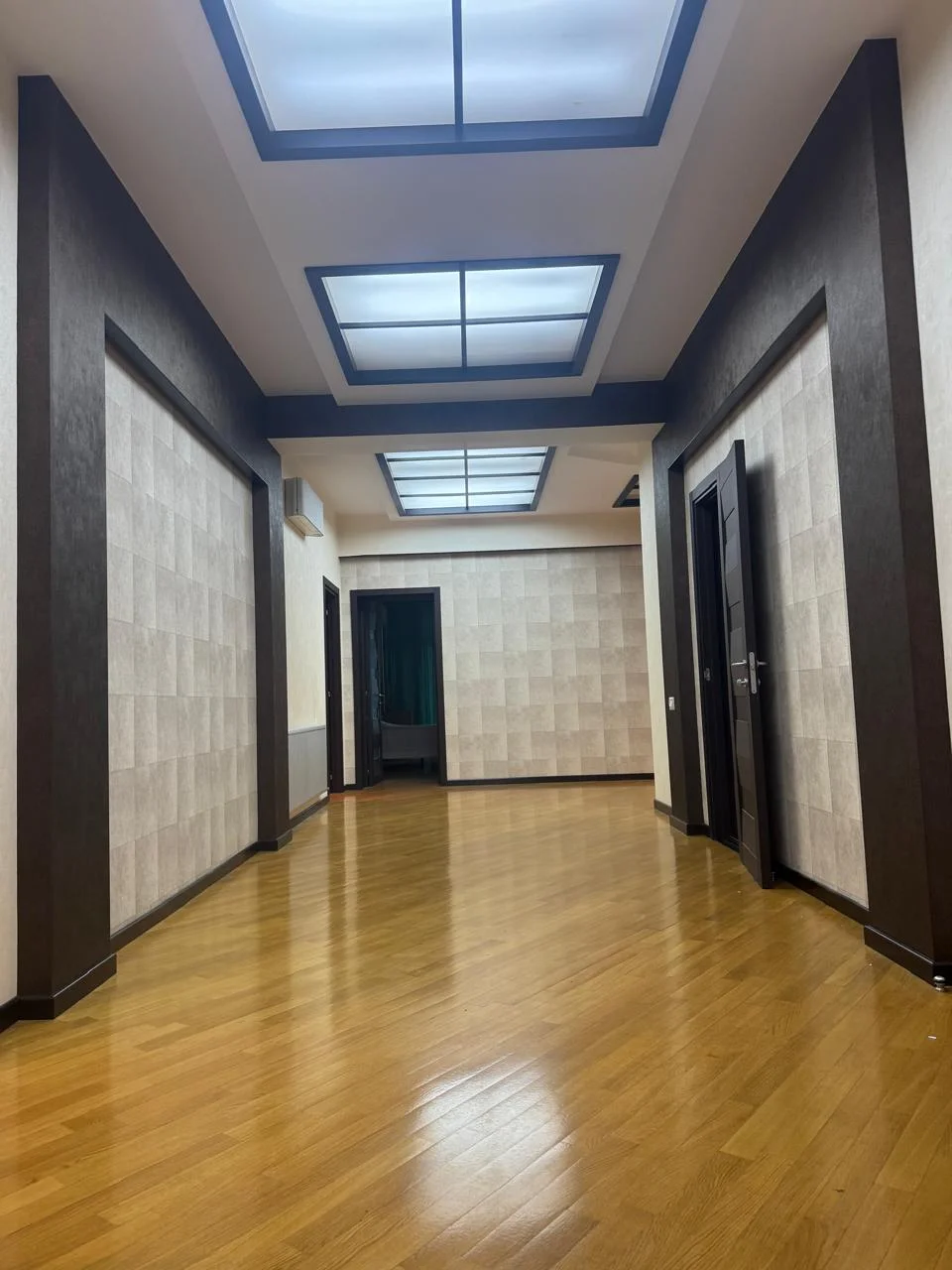 Kirayə 3 otaqlı Mənzil 250 m² Xətai r. Ağ şəhər q. Şah İsmayıl Xətai m. – şəkil 7