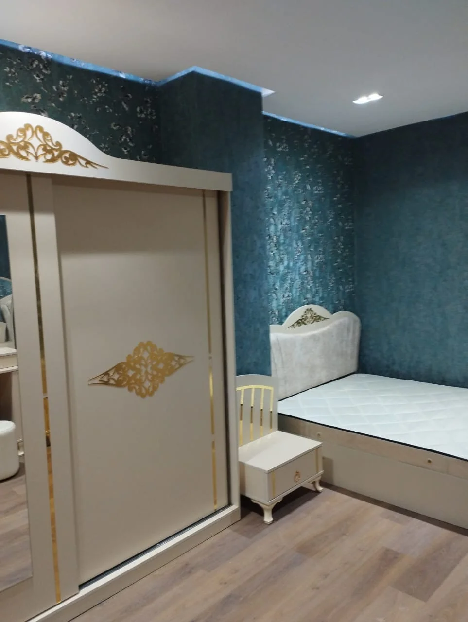 Kirayə 3 otaqlı Mənzil 150 m² Yasamal r. – şəkil 5