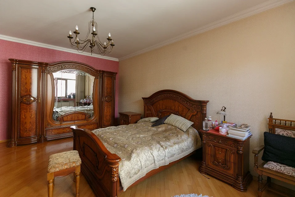 Satılır 8 otaqlı Həyət evi / Bağ evi 630 m² Nərimanov r.