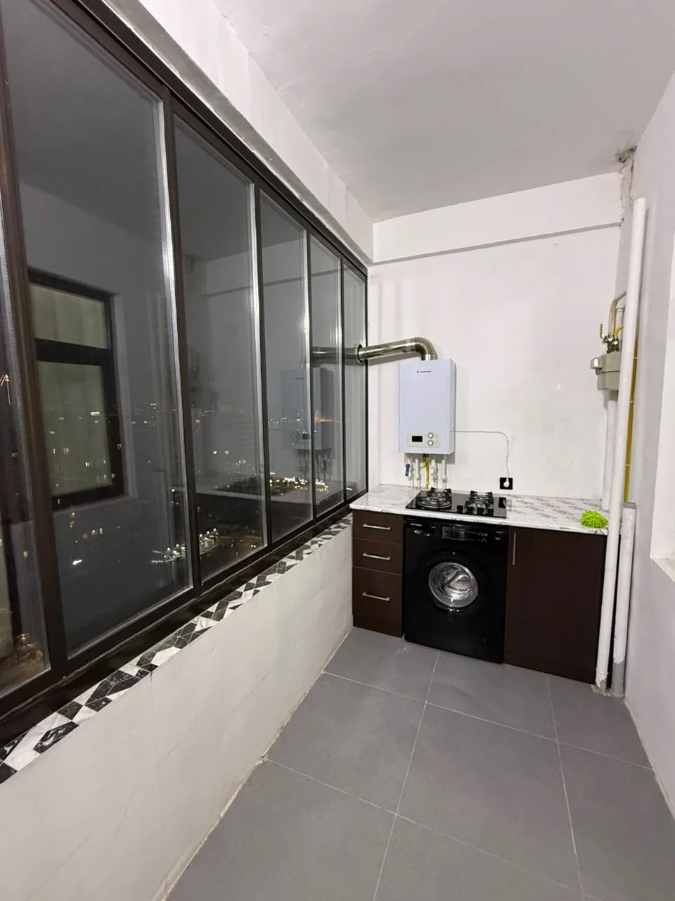Kirayə 2 otaqlı Mənzil 70 m² Xətai r.