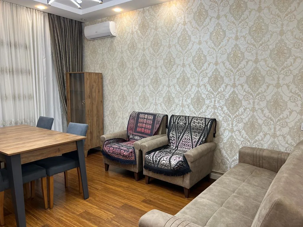 Kirayə 2 otaqlı Mənzil 65 m² Nəsimi r.