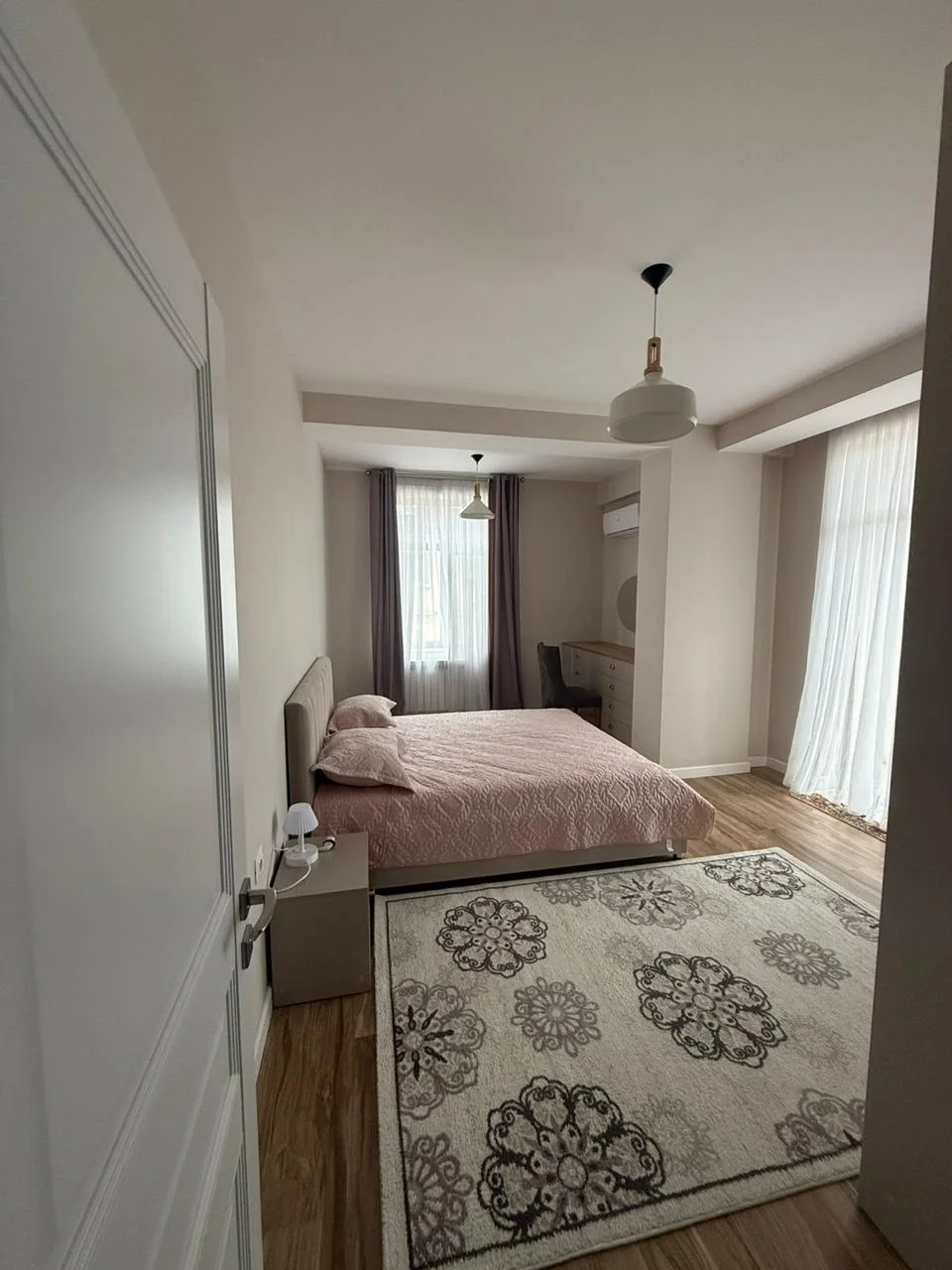 Kirayə 3 otaqlı Mənzil 100 m² Səbail r. – şəkil 6
