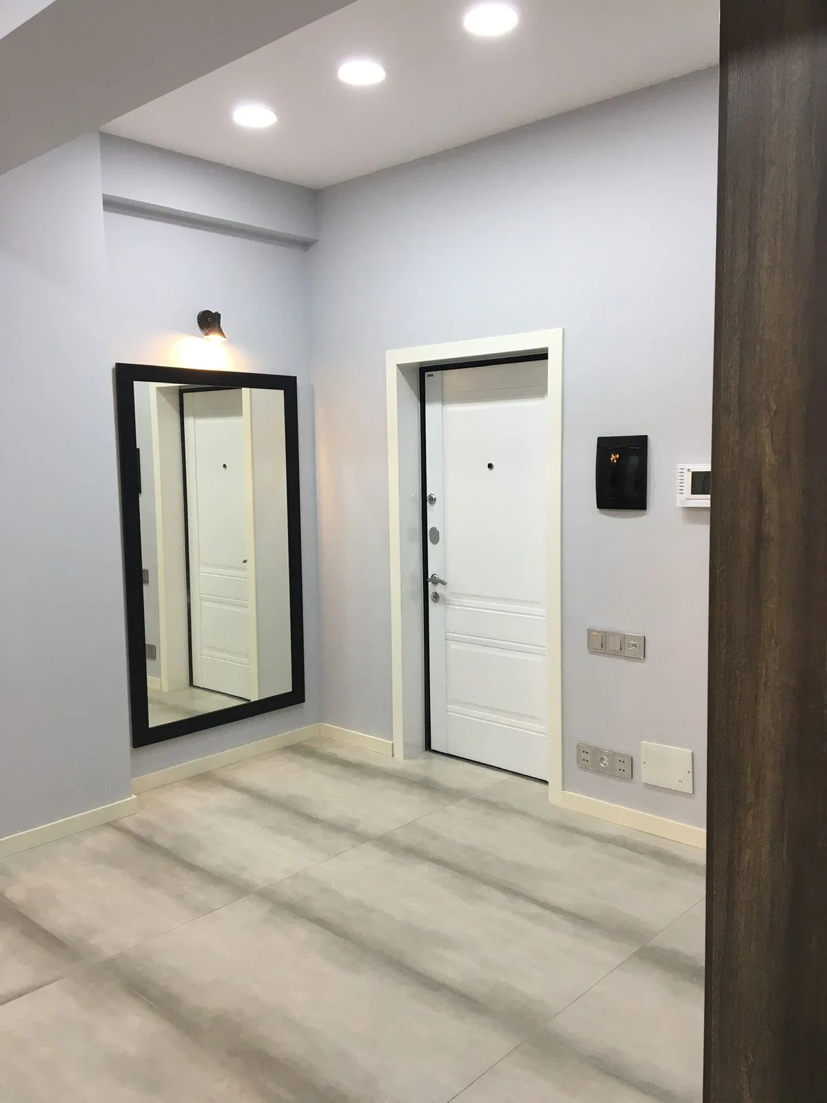 Kirayə 2 otaqlı Mənzil 85 m² Nəsimi r.