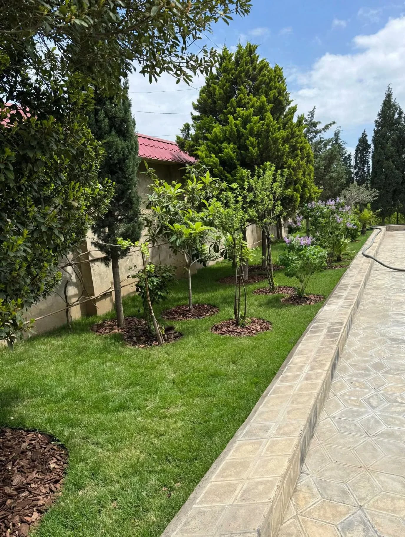 Satılır 9 otaqlı Həyət evi / Bağ evi 310 m² Binəqədi r.