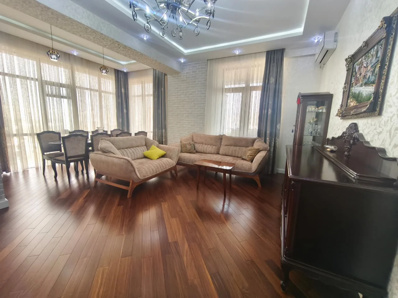 Kirayə 3 otaqlı Mənzil 140 m² Nəsimi r. 28 May m. – şəkil 3