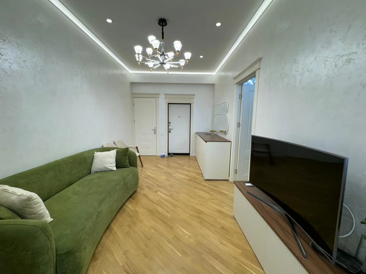 Kirayə 2 otaqlı Mənzil 95 m² Nərimanov r.