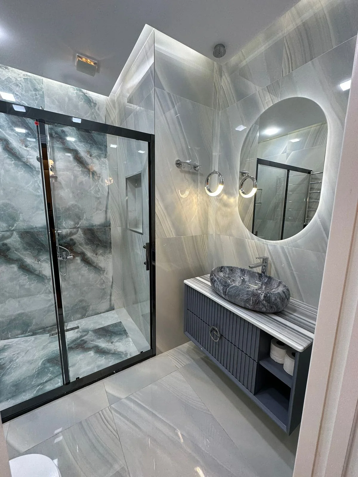 Kirayə 3 otaqlı Mənzil 120 m² Xətai r.