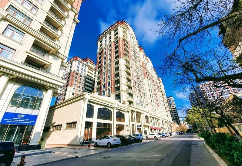 Satılır 4 otaqlı Mənzil 170 m² Nərimanov r. Nərimanov m. – şəkil 1