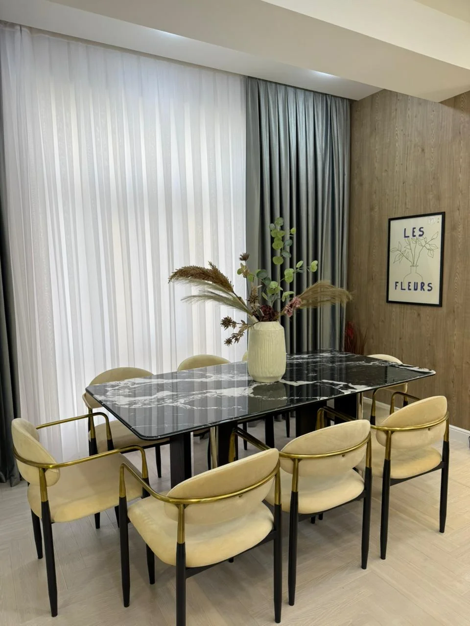 Kirayə 3 otaqlı Mənzil 117 m² Nərimanov r.
