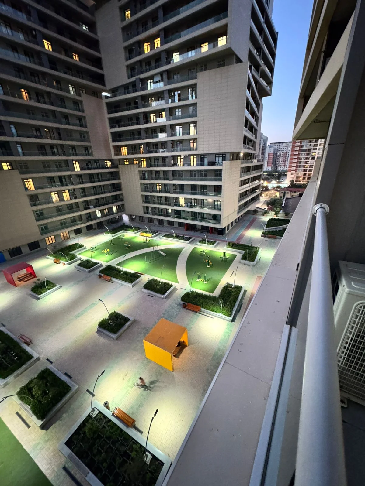 Аренда 3-комнатная Квартира 148 m² Yasamal р-н 8 Noyabr м. – şəkil 15