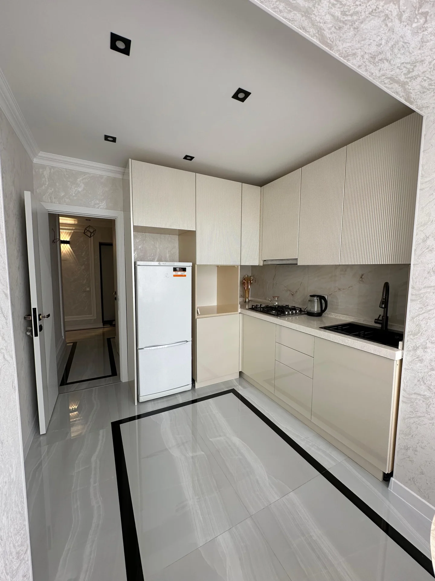 For rent 3-room Apartment 110 m² Səbail dist. Sahil metro – şəkil 6
